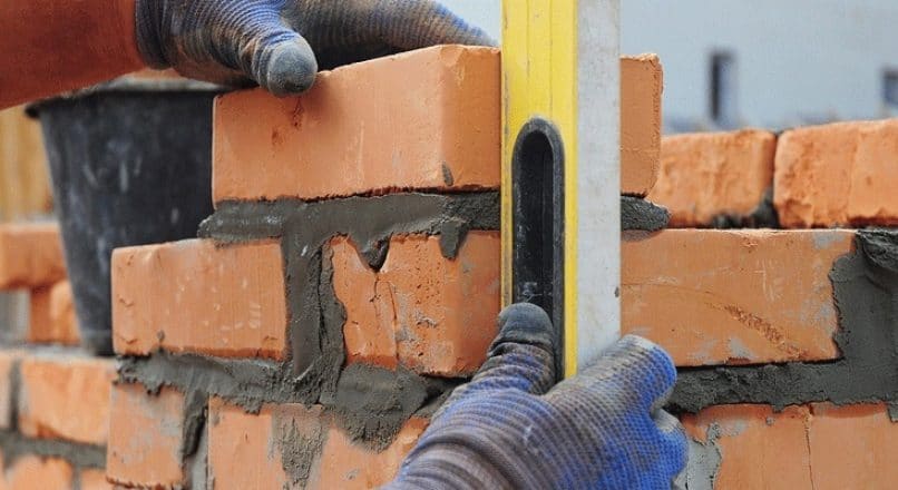 Brick-masonry-definition-types-and-construction-806x440